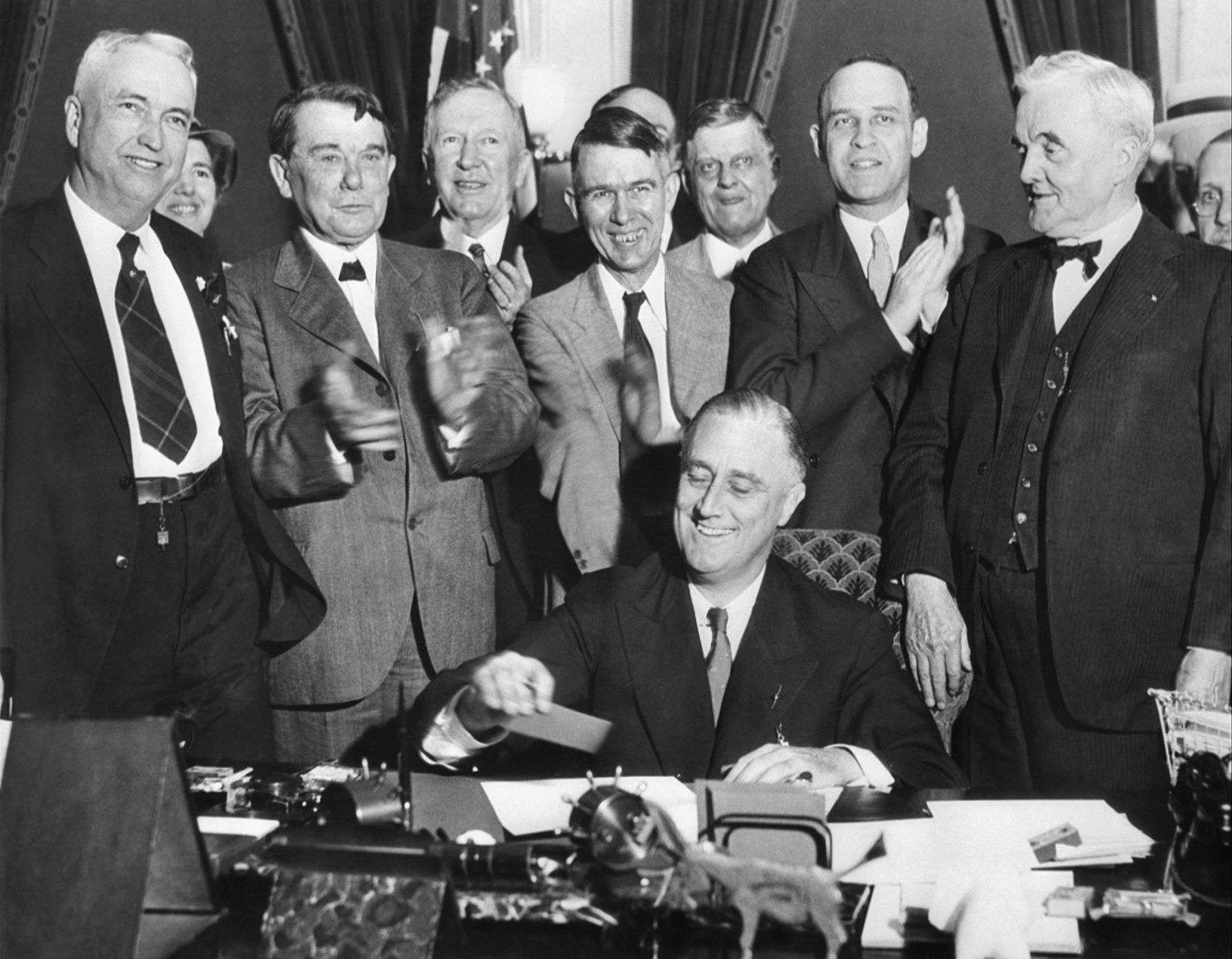 1933: Tennessee Valley Authority